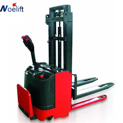 Stacker Trydan